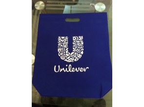 Túi vải không dệt quai hột xoài - Mẫu Unilever