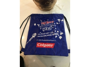 Túi vải không dệt mẫu Colgate màu xanh
